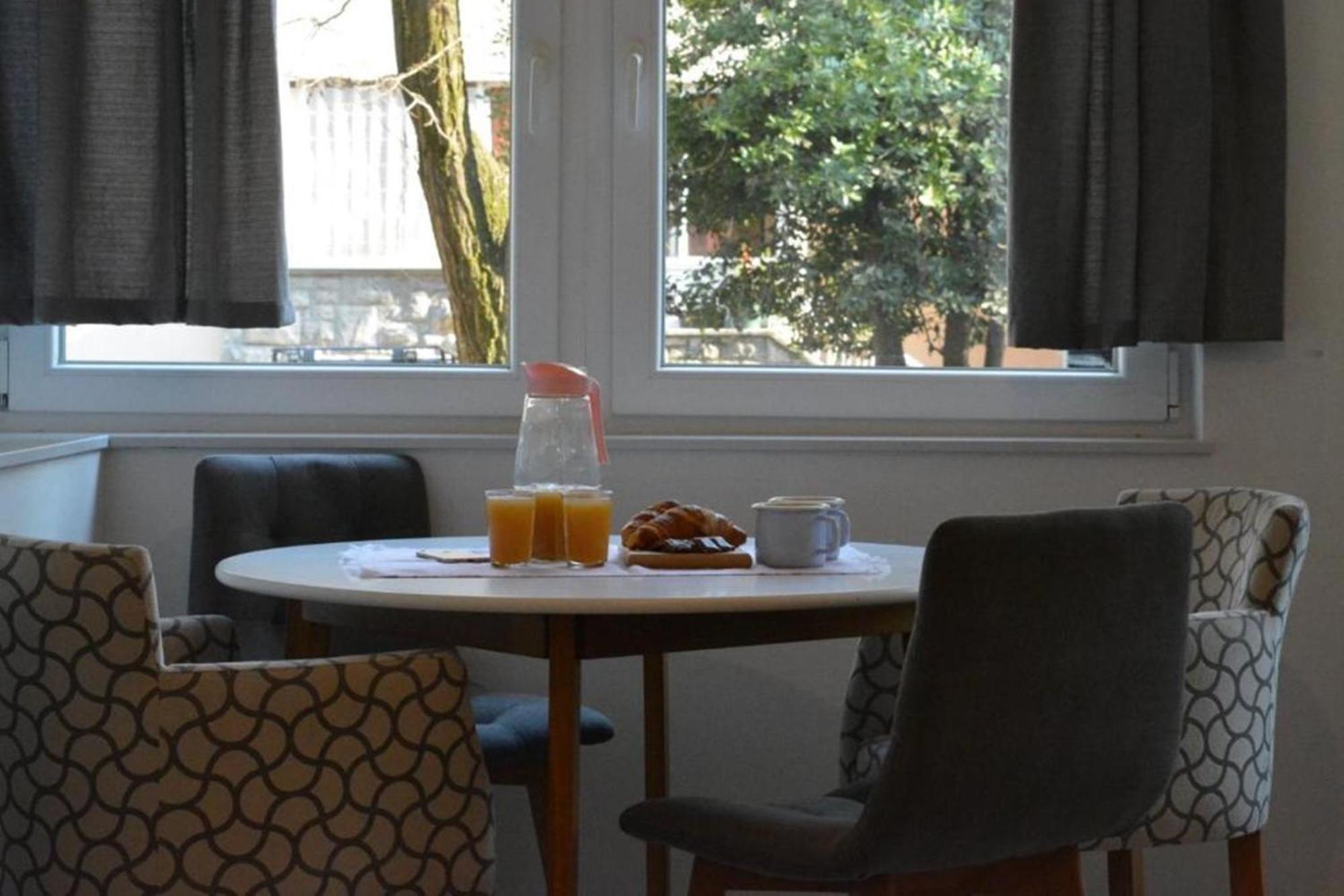 Apartments Valentina - Free Parking モスタル 部屋 写真