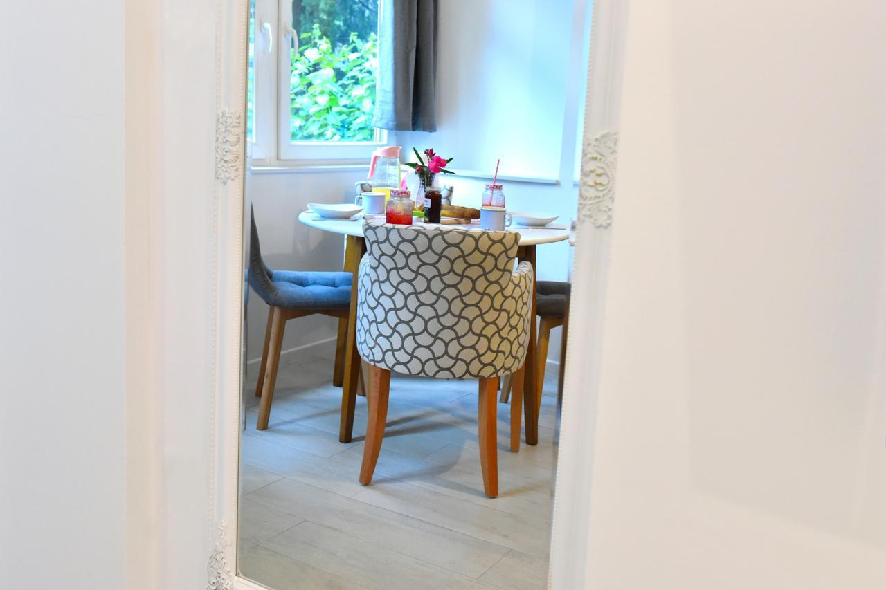 Apartments Valentina - Free Parking モスタル エクステリア 写真
