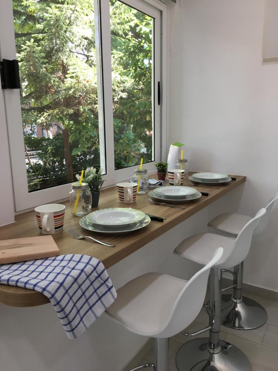 Apartments Valentina - Free Parking モスタル エクステリア 写真