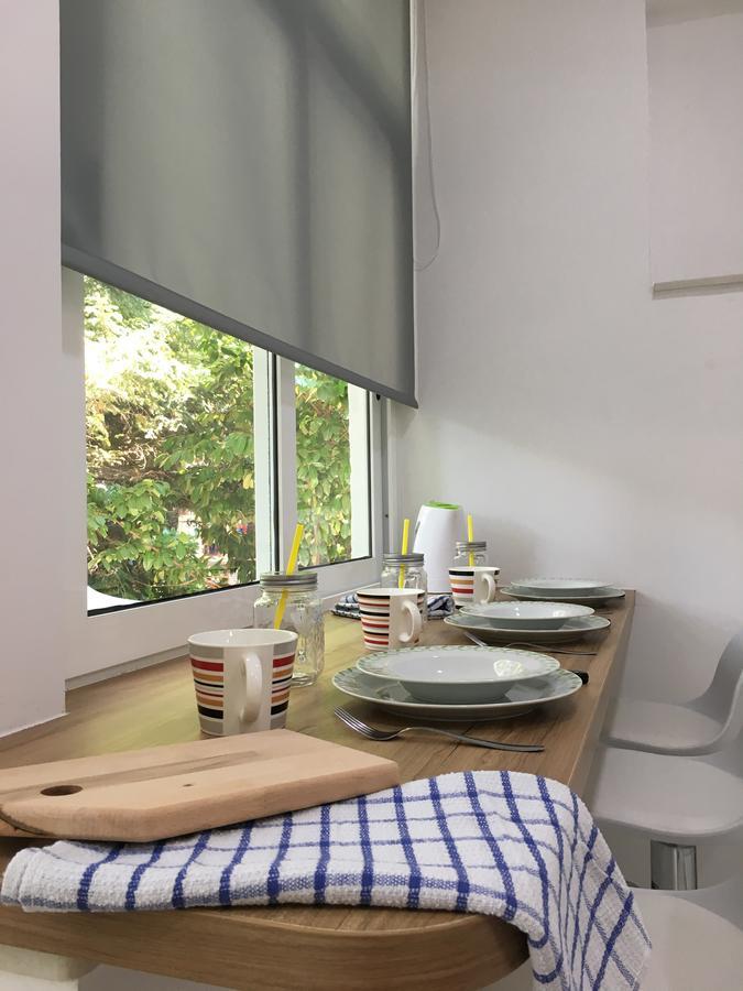 Apartments Valentina - Free Parking モスタル エクステリア 写真