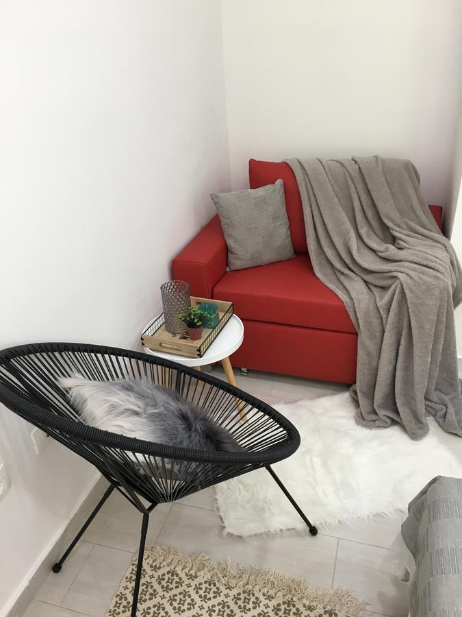Apartments Valentina - Free Parking モスタル エクステリア 写真