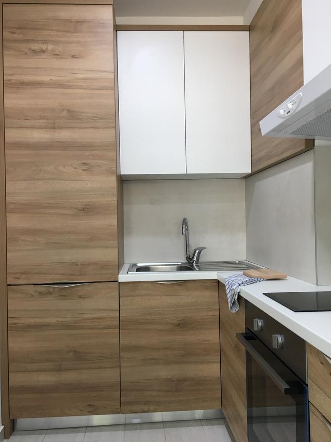 Apartments Valentina - Free Parking モスタル エクステリア 写真